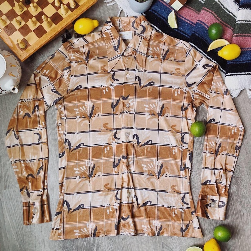 Vintage 1970’s rustic brown blouse.